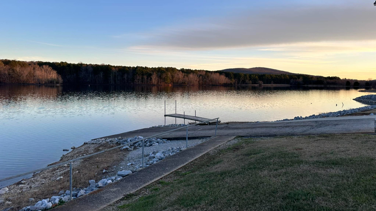 best lakes near Huntsville Madison County Lake
